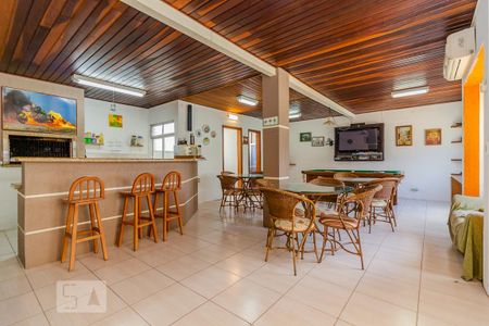 Casa à venda com 290m², 3 quartos e 2 vagas Casa à venda com 290m², 3 quartos e 2 vagasSalão de Festas