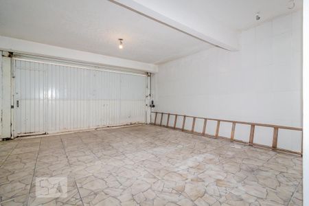 Casa à venda com 290m², 3 quartos e 2 vagas Casa à venda com 290m², 3 quartos e 2 vagasGaragem
