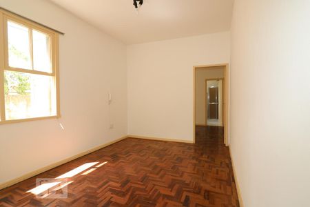 Sala de apartamento à venda com 1 quarto, 47m² em Petrópolis, Porto Alegre