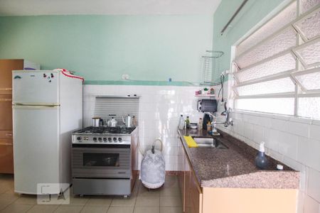 Casa à venda com 150m², 2 quartos e 2 vagasCozinha