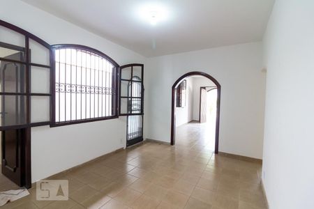 Sala de Jantar de casa para alugar com 3 quartos, 170m² em Jardim Sulacap, Rio de Janeiro
