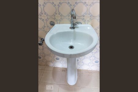 Casa para alugar com 170m², 3 quartos e 3 vagasBanheiro da Suíte 1