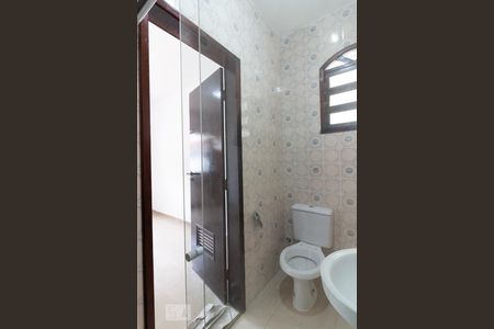 Casa para alugar com 170m², 3 quartos e 3 vagasBanheiro da Suíte 1