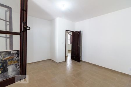 Quarto 1 de casa para alugar com 3 quartos, 170m² em Jardim Sulacap, Rio de Janeiro