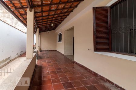 Casa para alugar com 170m², 3 quartos e 3 vagasQuintal - Fundos