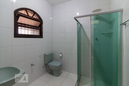 Casa para alugar com 170m², 3 quartos e 3 vagasBanheiro Social