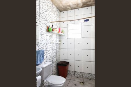 Casa à venda com 190m², 4 quartos e 5 vagas Casa à venda com 190m², 4 quartos e 5 vagasBanheiro 1