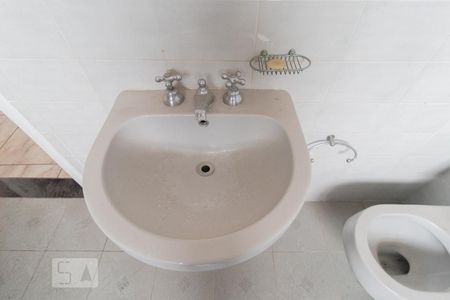 Apartamento para alugar com 125m², 3 quartos e 1 vaga Apartamento para alugar com 125m², 3 quartos e 1 vagaBanheiro