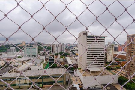 Sala - Vista de apartamento à venda com 3 quartos, 140m² em Centro, Belo Horizonte