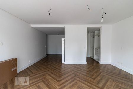 Sala/Quarto de kitnet/studio para alugar com 1 quarto, 62m² em Itaim Bibi, São Paulo