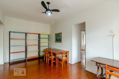 Sala de apartamento à venda com 2 quartos, 90m² em Bela Vista, São Paulo