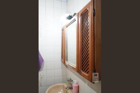 Banheiro de casa à venda com 2 quartos, 450m² em Lapa, São Paulo