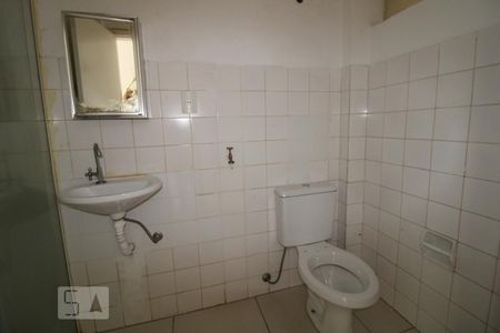 Banheiro de kitnet/studio à venda com 1 quarto, 36m² em Centro, Campinas