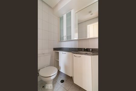 Apartamento para alugar com 75m², 2 quartos e 1 vaga Apartamento para alugar com 75m², 2 quartos e 1 vagaBanheiro Social