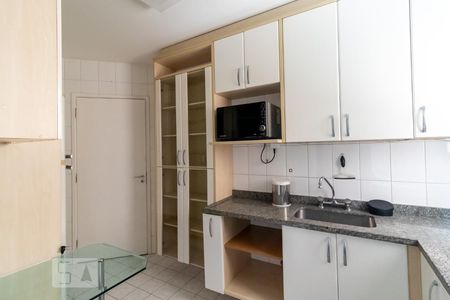 Apartamento para alugar com 75m², 2 quartos e 1 vaga Apartamento para alugar com 75m², 2 quartos e 1 vagaCozinha