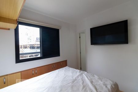 Suíte de apartamento para alugar com 2 quartos, 75m² em Pinheiros, São Paulo