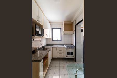 Apartamento para alugar com 75m², 2 quartos e 1 vaga Apartamento para alugar com 75m², 2 quartos e 1 vagaCozinha