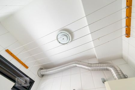 Apartamento para alugar com 75m², 2 quartos e 1 vaga Apartamento para alugar com 75m², 2 quartos e 1 vagaÁrea de serviço