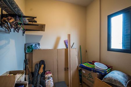 Apartamento para alugar com 250m², 4 quartos e 2 vagasQuarto de Serviço