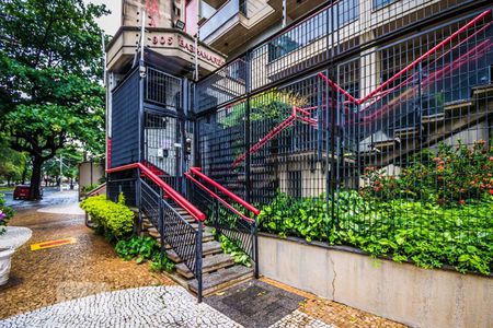 Apartamento para alugar com 250m², 4 quartos e 2 vagasFachada