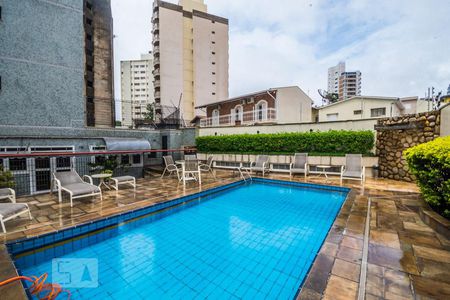 Apartamento para alugar com 250m², 4 quartos e 2 vagasÁrea comum - Piscina