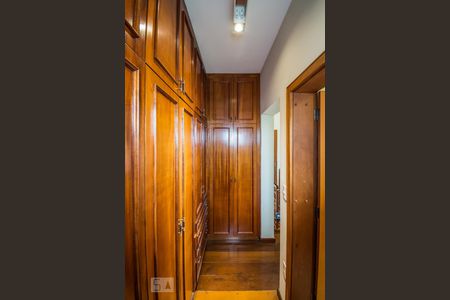 Apartamento para alugar com 250m², 4 quartos e 2 vagasCloset da suíte 1