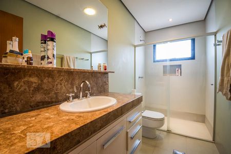 Apartamento para alugar com 250m², 4 quartos e 2 vagasBanheiro