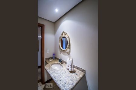 Apartamento para alugar com 250m², 4 quartos e 2 vagasLavabo