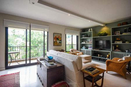 Sala de apartamento à venda com 2 quartos, 120m² em Real Parque, São Paulo