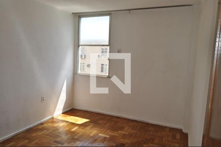 Quarto 1 de apartamento para alugar com 2 quartos, 80m² em Inhaúma, Rio de Janeiro