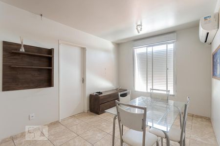 Sala de apartamento para alugar com 1 quarto, 40m² em Jardim Botânico, Porto Alegre