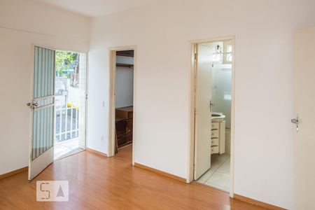 Apartamento para alugar com 3 quartos, 110m² em Santo Antônio, Belo Horizonte