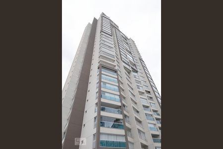 Apartamento para alugar com 35m², 1 quarto e 1 vaga Apartamento para alugar com 35m², 1 quarto e 1 vagaFachada