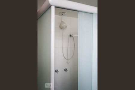 Apartamento à venda com 61m², 2 quartos e 2 vagas Apartamento à venda com 61m², 2 quartos e 2 vagasBanheiro da Suíte