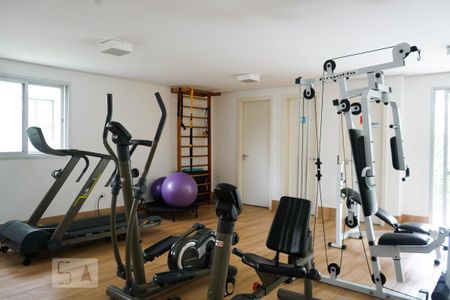 Apartamento à venda com 61m², 2 quartos e 2 vagas Apartamento à venda com 61m², 2 quartos e 2 vagasÁrea comum - Academia