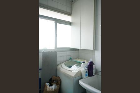 Apartamento à venda com 61m², 2 quartos e 2 vagas Apartamento à venda com 61m², 2 quartos e 2 vagasÁrea de Serviço