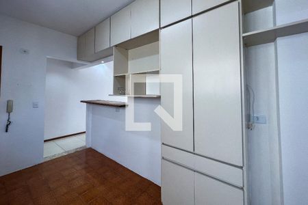 Apartamento à venda com 80m², 3 quartos e 1 vagaCozinha