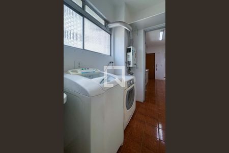 Apartamento à venda com 80m², 3 quartos e 1 vagaÁrea de Serviço