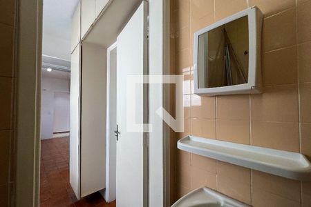 Apartamento à venda com 80m², 3 quartos e 1 vagaBanheiro de Serviço