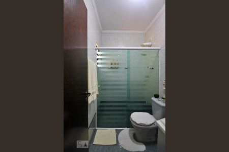 Casa à venda com 201m², 4 quartos e 4 vagasBanheiro da Suíte 2