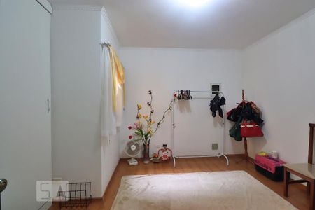 Casa à venda com 201m², 4 quartos e 4 vagasQuarto 3