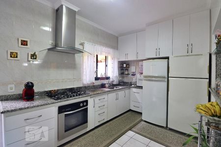 Casa à venda com 201m², 4 quartos e 4 vagasCozinha