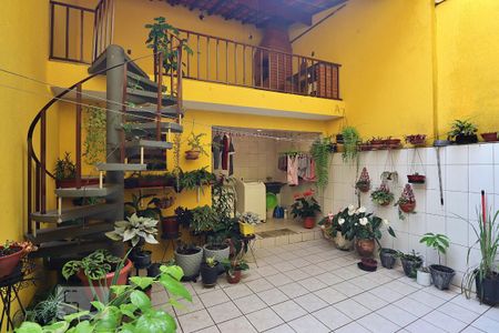 Casa à venda com 201m², 4 quartos e 4 vagasÁrea de Serviço