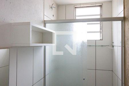 Banheiro de apartamento para alugar com 2 quartos, 47m² em Ribeirânia, Ribeirão Preto