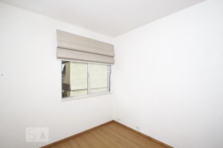 Quarto 1 de apartamento para alugar com 2 quartos, 85m² em Botafogo, Rio de Janeiro