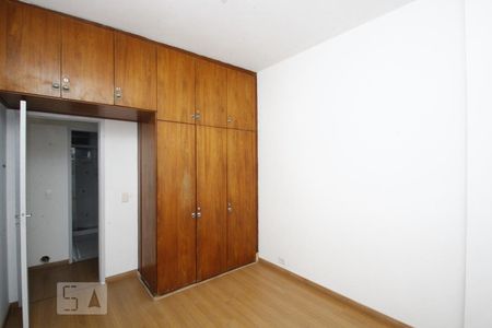 Quarto 1 de apartamento para alugar com 2 quartos, 85m² em Botafogo, Rio de Janeiro