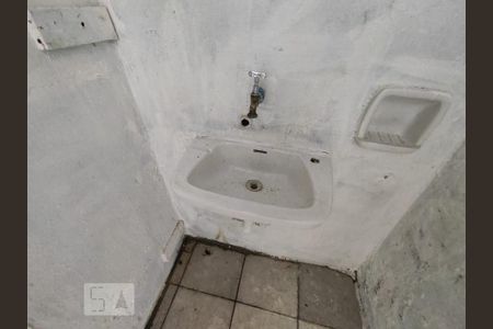 banheiro de casa de condomínio para alugar com 1 quarto, 40m² em Casa Verde Média, São Paulo