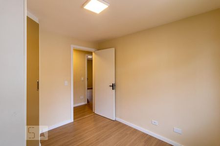 Quarto 1 de apartamento para alugar com 3 quartos, 145m² em Bacacheri, Curitiba