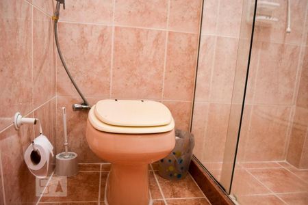 Apartamento à venda com 290m², 4 quartos e 5 vagasQuarto 2 - Banheiro