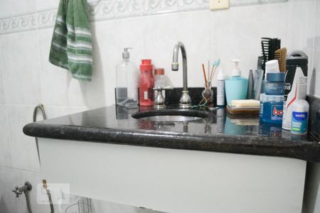 Apartamento à venda com 290m², 4 quartos e 5 vagasQuarto 4 - banheiro